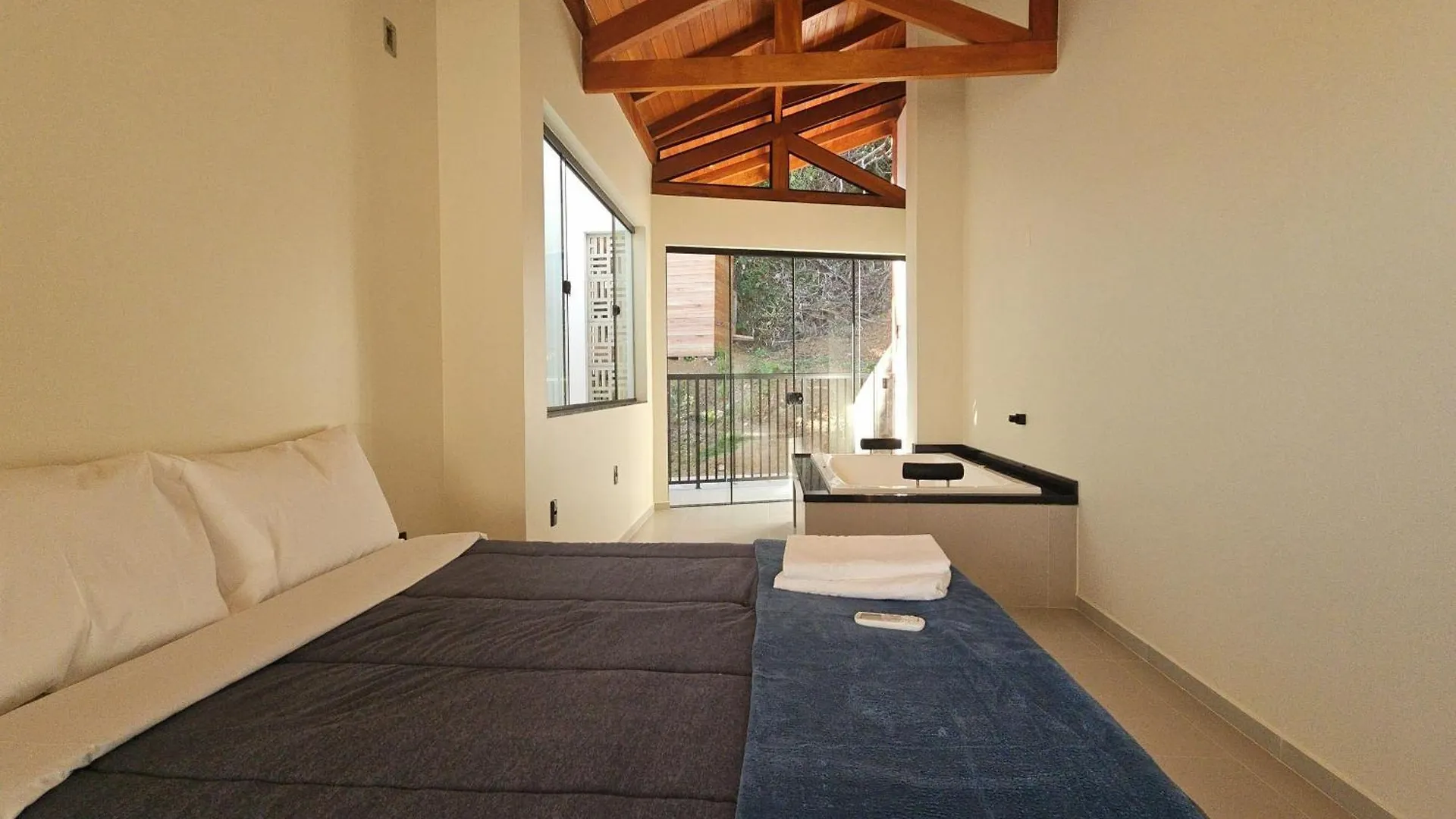 Loft Com Hidro Casal, Ar Cond/Lareira, Churrasqueira Gourmet Penha