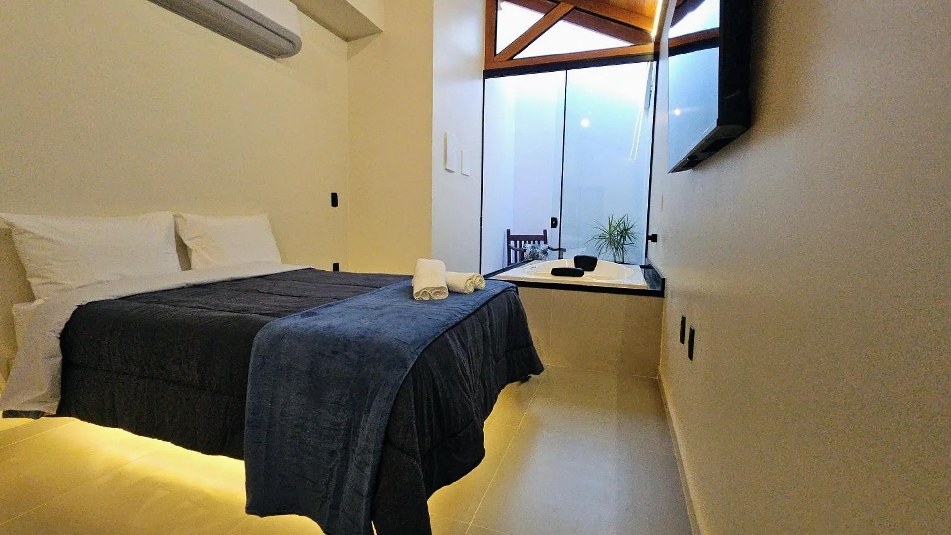 Loft Com Hidro Casal, Ar Cond/Lareira, Churrasqueira Gourmet Penha